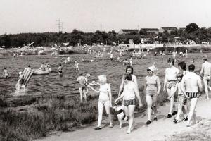 Der Oyter See im Jahr 1985 an einem schönen Sommertag.